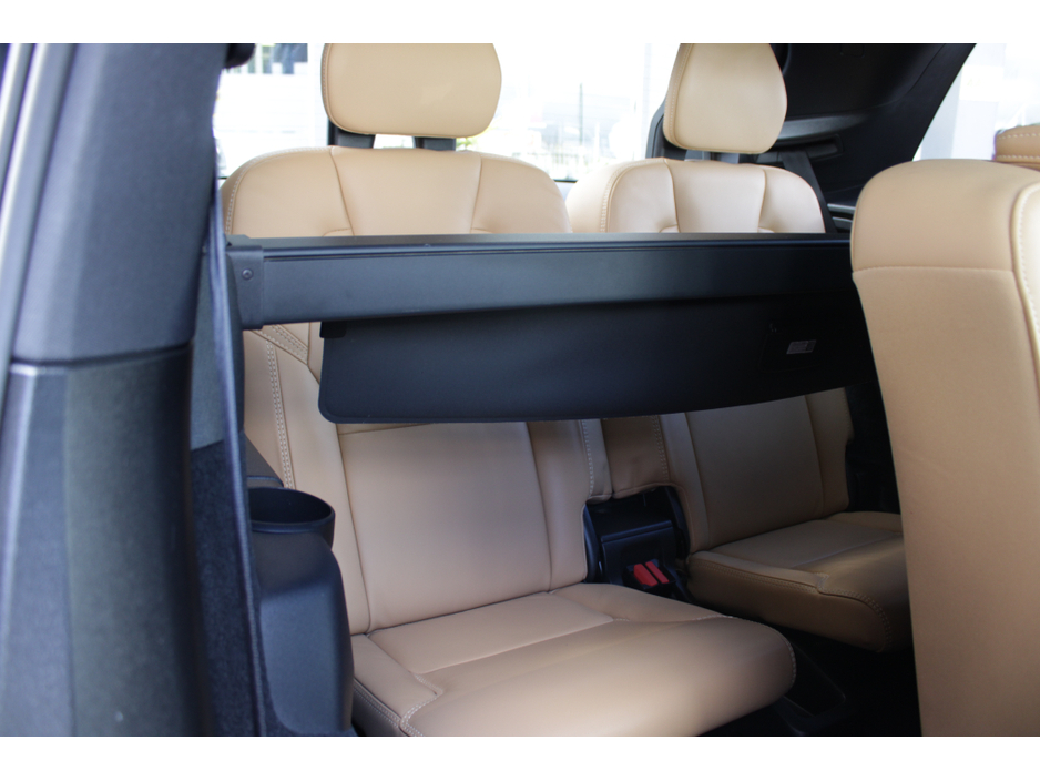 2023 Volvo XC90 - image 18