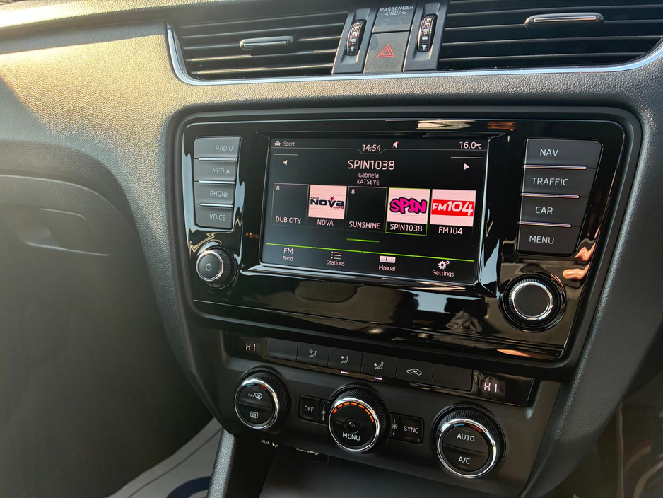 2016 Skoda Octavia - image 6