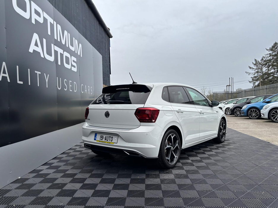2019 Volkswagen Polo - image 2