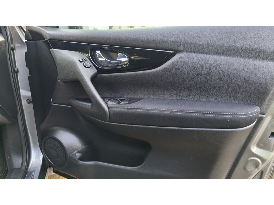 2018 Nissan Qashqai 1.2 Automatic Very Low Mileage AA Approved 1 Year Warranty €17,950