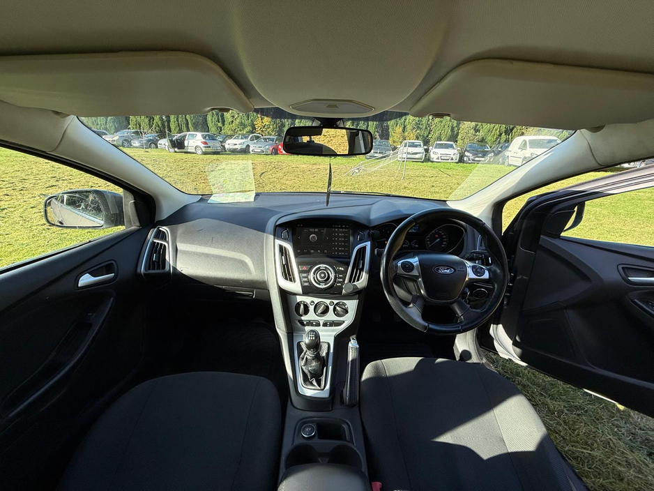 2013 Ford Mondeo - image 4