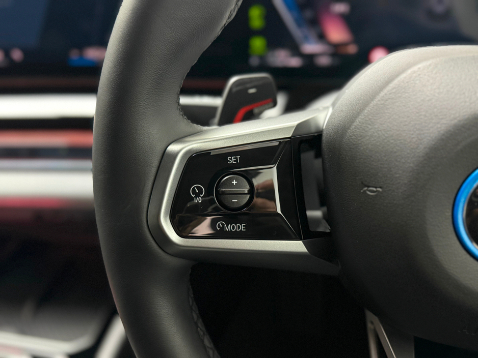 2025 BMW 5 Series 530E M SPORT TOURING €66,990