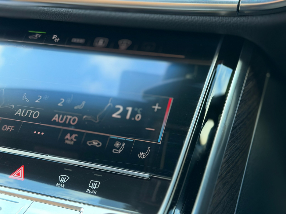 2024 Audi A8 - image 17