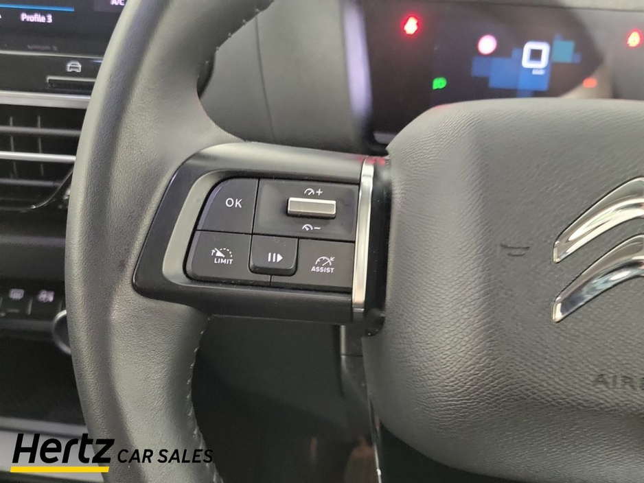 2023 Citroen C4 - image 24