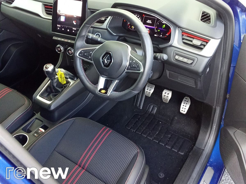 2023 Renault Captur - image 6