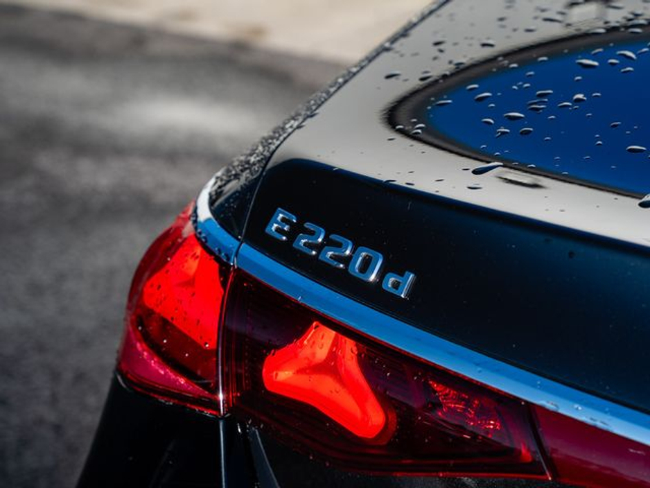 2024 Mercedes-Benz E Class E 220 D AMG LINE €66,950