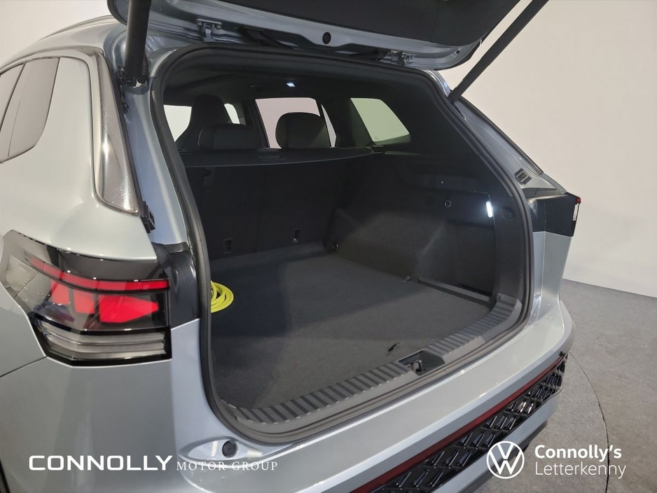 2026 Volkswagen Tayron R-Line 75 1.5 PHEV €62,000