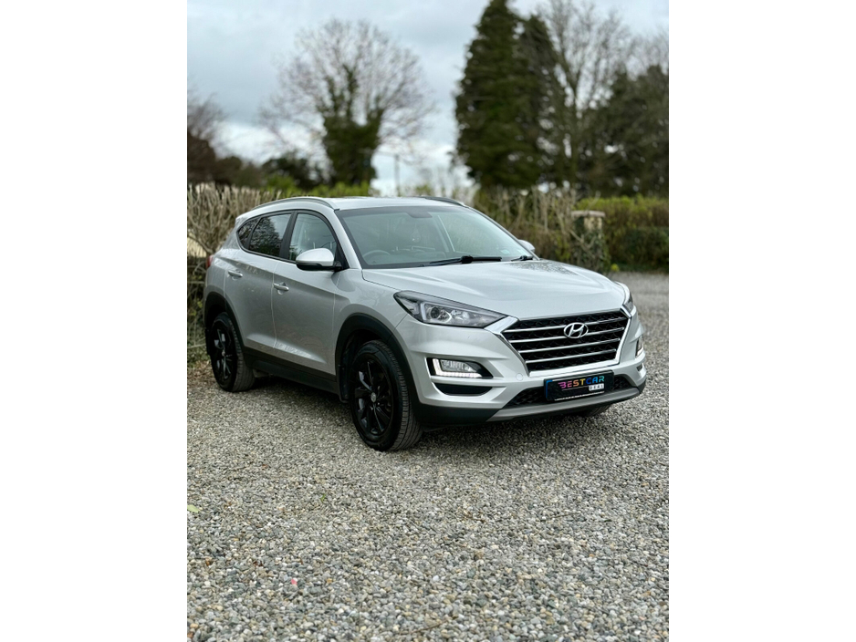2019 Hyundai Tucson - image 2