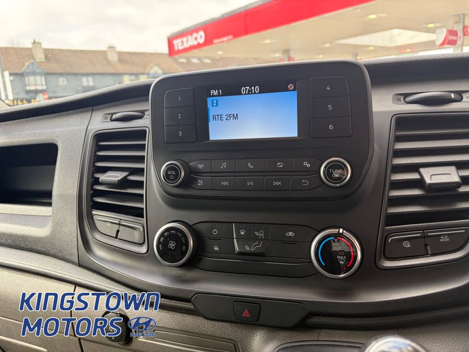 2022 Ford Transit - image 11