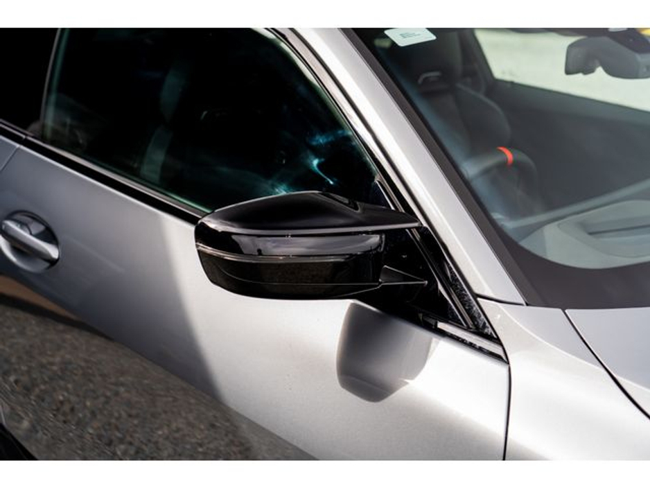 2024 BMW M4 - image 8