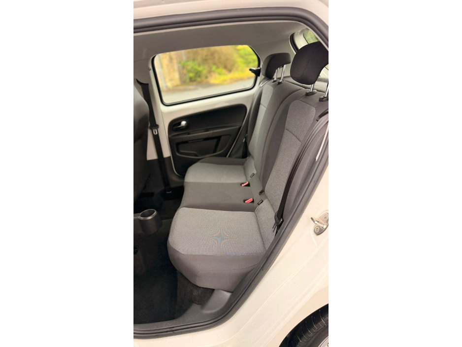 2015 Volkswagen up! 1.0 75BHP TAKE UP €7,999