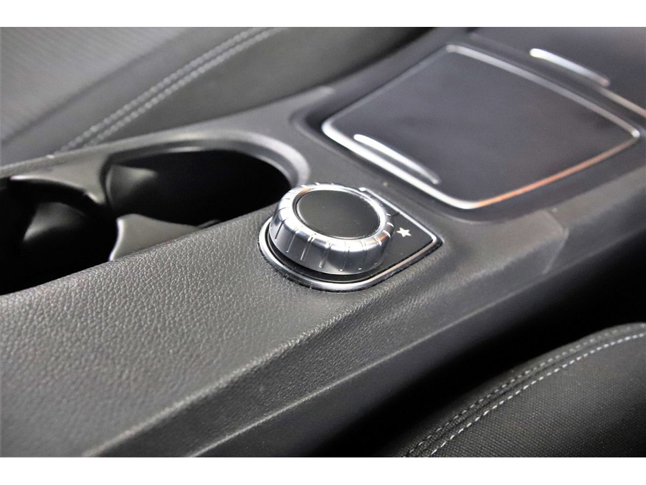 2016 Mercedes-Benz B Class - image 23