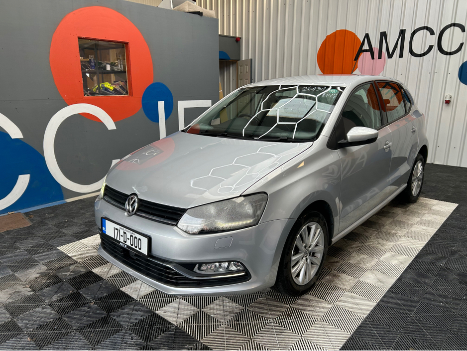 2017 Volkswagen Polo - image 5