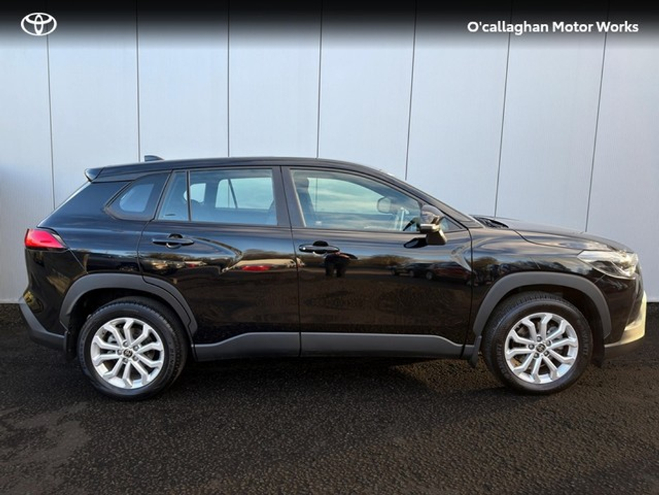 2023 Toyota Corolla Cross - image 5