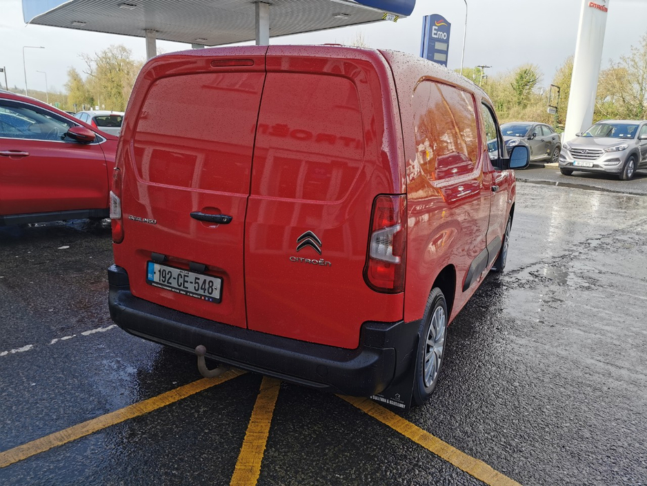 2019 Citroen Berlingo - image 17
