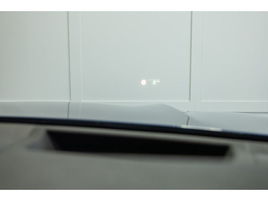 2021 BMW X5 - image 15