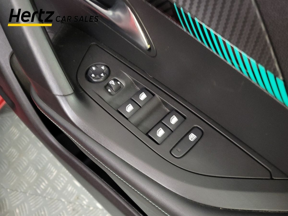 2023 Peugeot 2008 - image 19