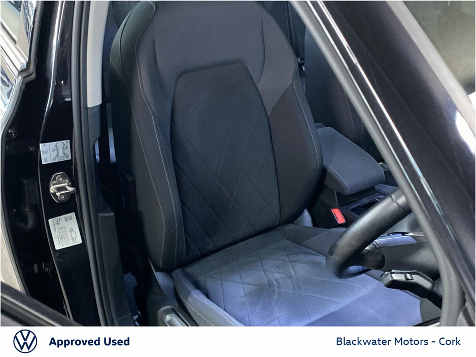 2022 Volkswagen Golf 1.5TSI 130BHP 5DR STYLE €28,995