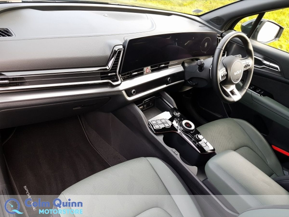 2025 Kia Sportage Self-Charging Hybrid HEV MY25 *Only 4,238kms* *Manufacturers Warranty Until 19-02-2032/150,000kms* €41,995