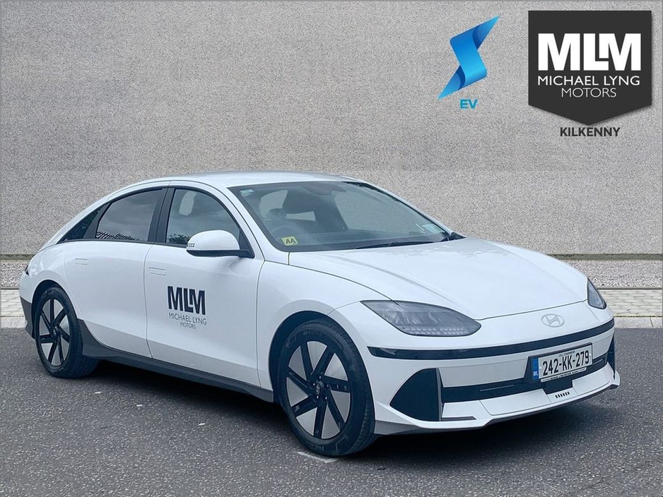 2024 Hyundai Ioniq 6 Signature 77 kW, *Privacy Glass* €34,995