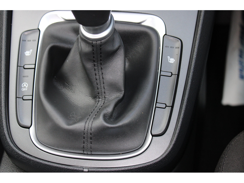 2022 Hyundai Kona 1.0 T-GDI Executive Two Tone Roof €22,950