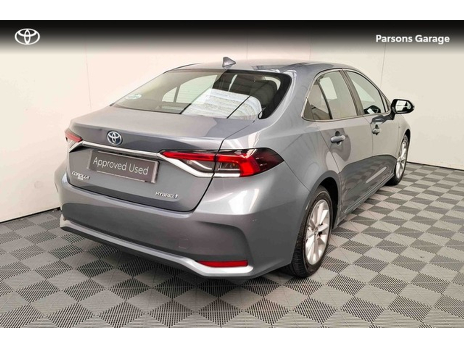 2020 Toyota Corolla - image 2