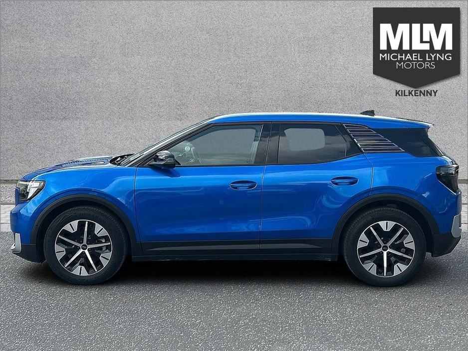 2025 Ford Explorer - image 4