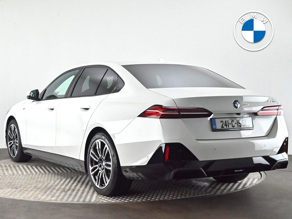 2024 BMW 5 Series 520i M Sport Saloon €59,900