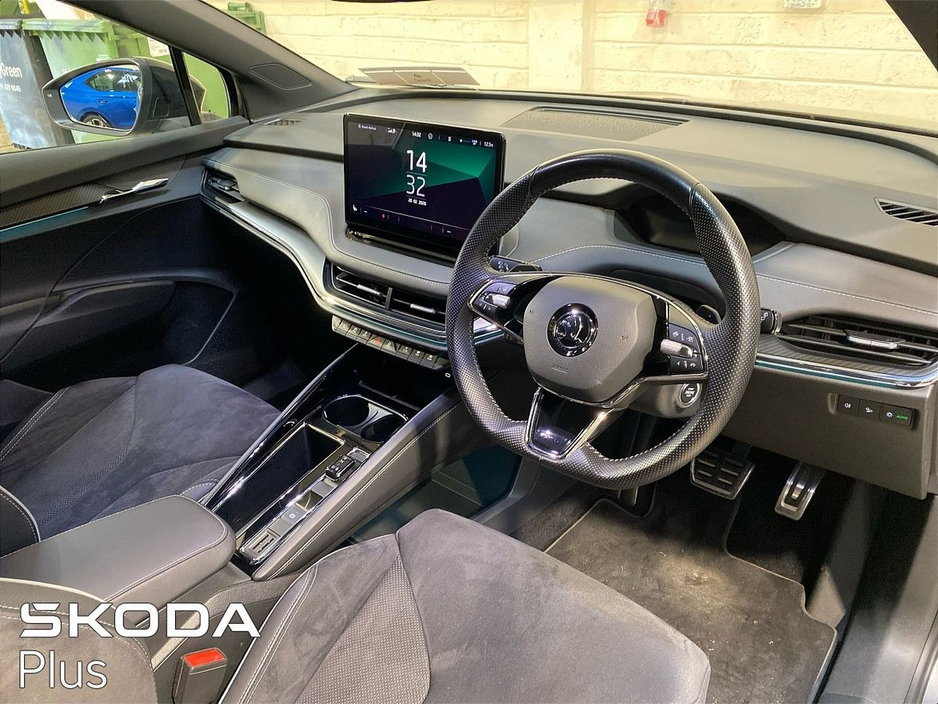 2023 Skoda Enyaq - image 7