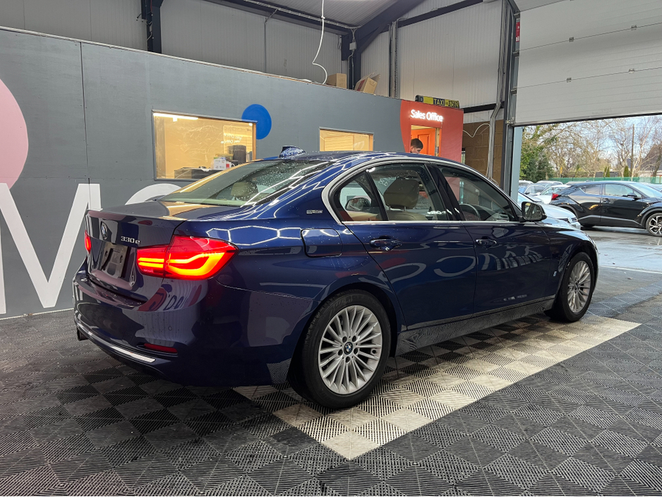 2018 BMW 3 Series €19950! 2018 BMW 330E iPERFORMANCE LUXURY 2.0 AUTOMATIC / ELECTRIC MEMORY & HEATED SEATS / CRUISE CONTROL / REVERSE CAMERA / €19,950
