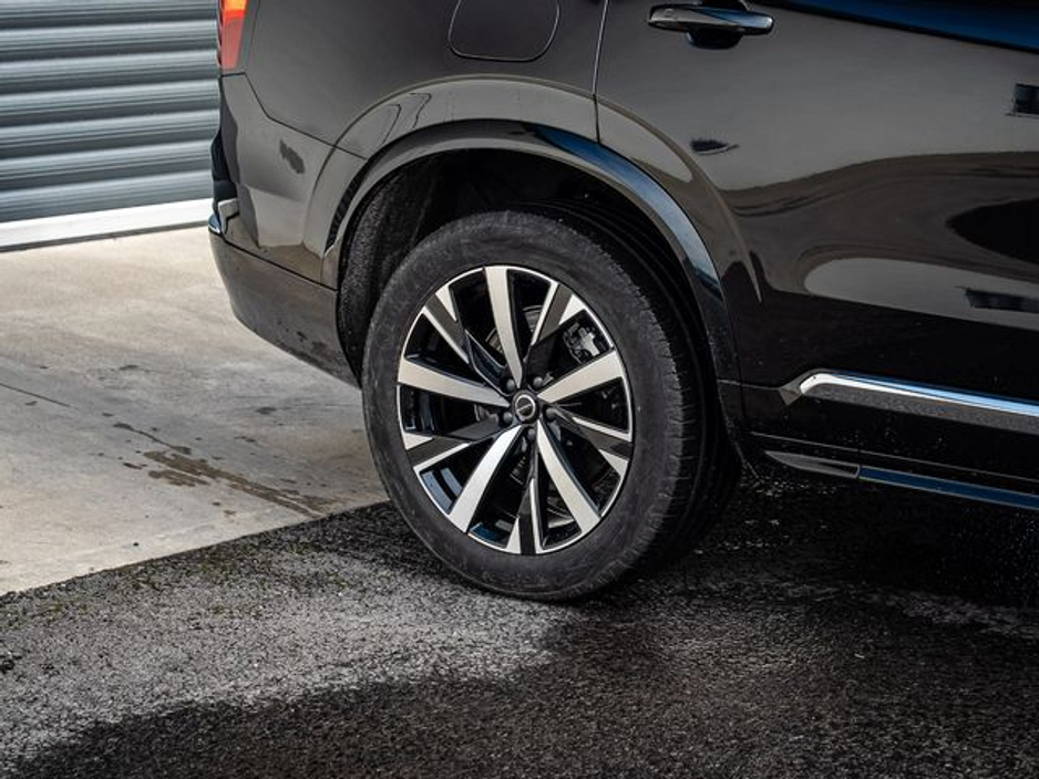 2025 Volvo XC90 T8 NEW MODEL AWD €73,950