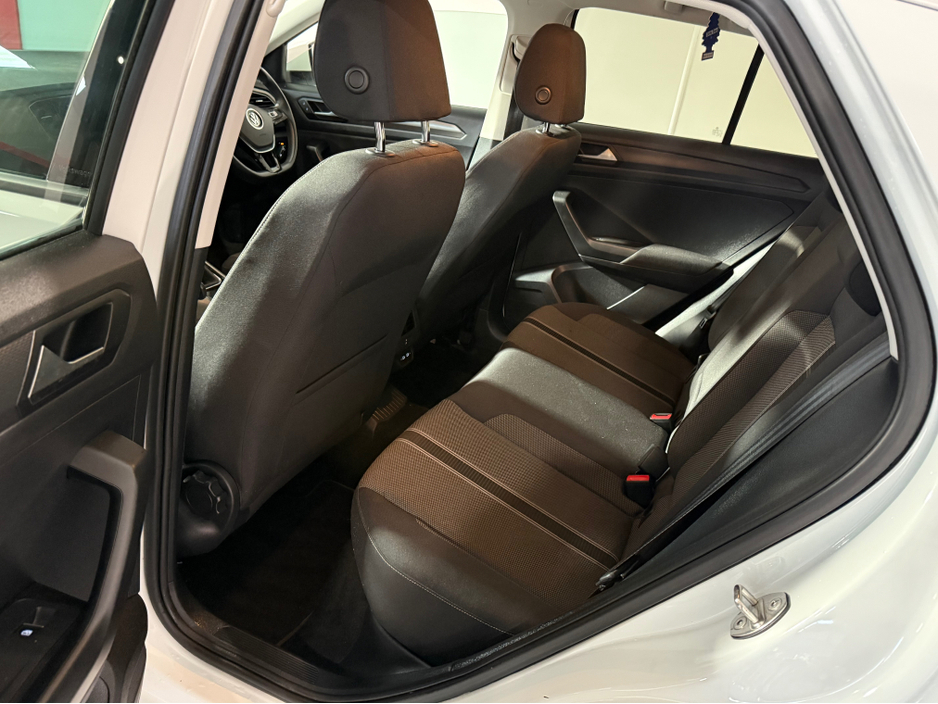 2021 Volkswagen T-Roc DESIGN 1.0 TSI 110HP 5DR