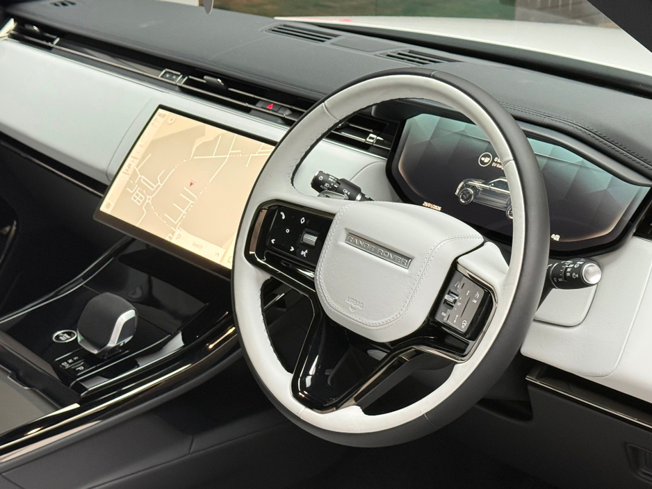 2026 Land Rover Range Rover Sport - image 10