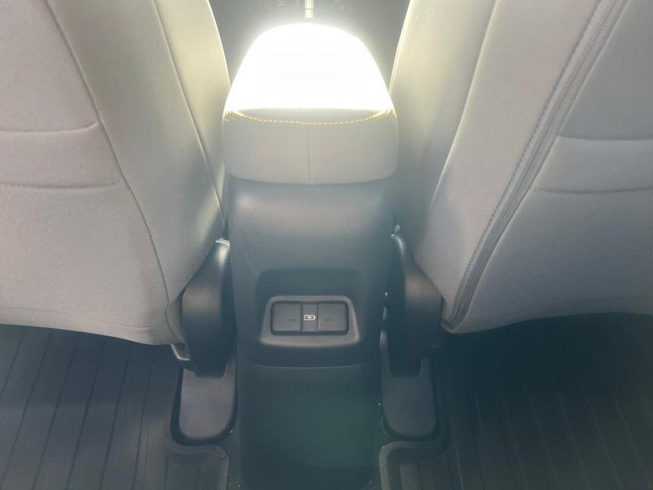 2025 Honda Jazz - image 9