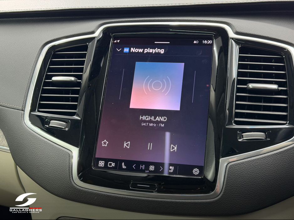 2023 Volvo XC90 - image 45