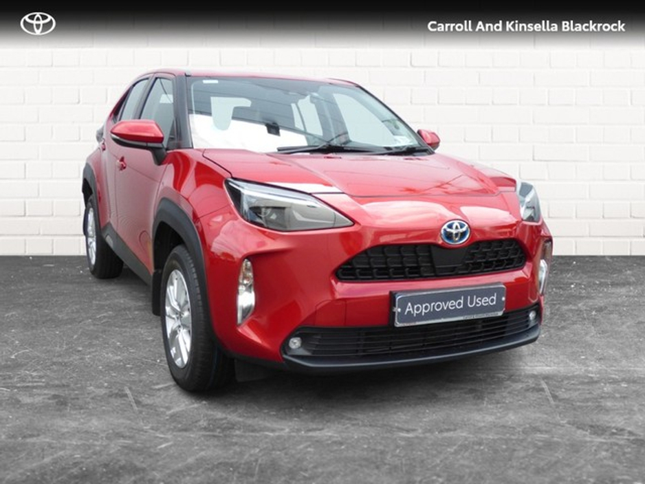 2023 Toyota Yaris Cross Hybrid Luna €26,950