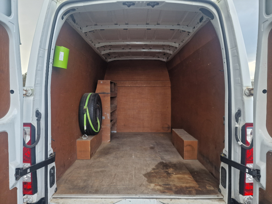 2018 Renault Master - image 17