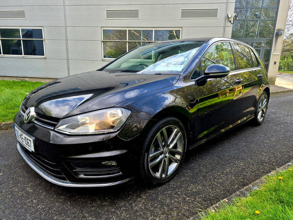 2016 Volkswagen Golf - image 8