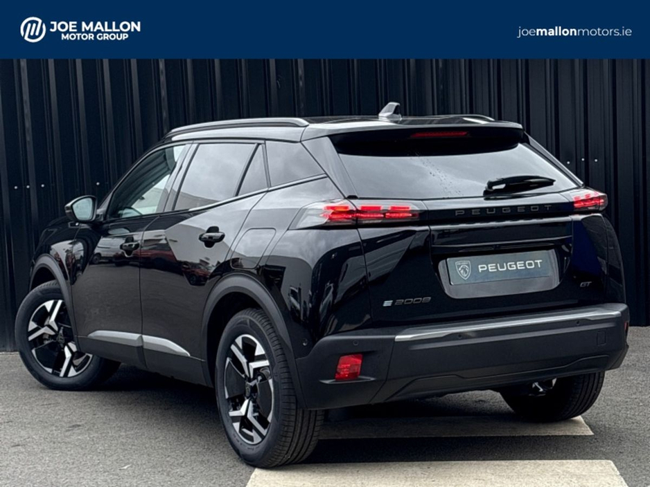 2026 Peugeot 2008 - image 2