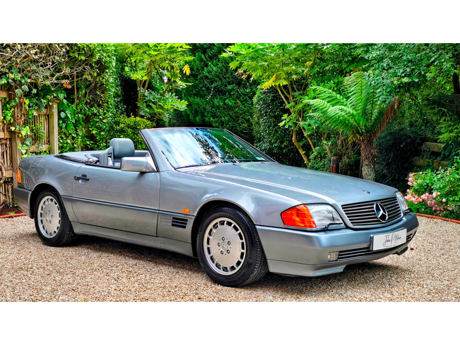1991 Mercedes-Benz 300 - image 7