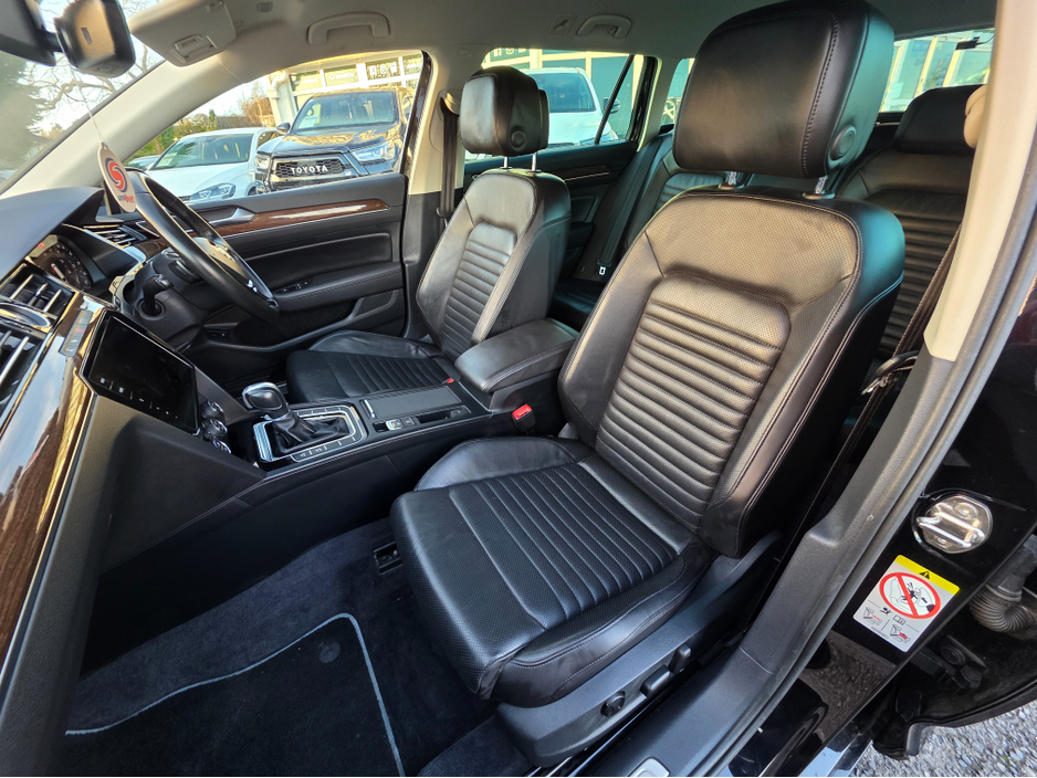 2018 Volkswagen Passat 2.0 TDI VIRTUAL DASH FULL LEATHER HEATED ELECTRIC SEATS SAT NAV CARPLAY ANDROID AUTO BLIND SPORT PARKING SENSORS SELF PARKING ASSIST 360 CAMERA €20,750