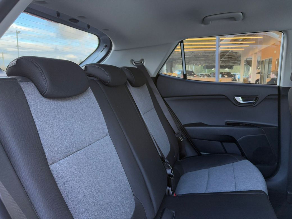 2026 Kia Stonic - image 21