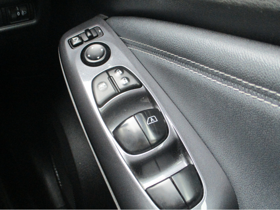 2021 Nissan Juke - image 19