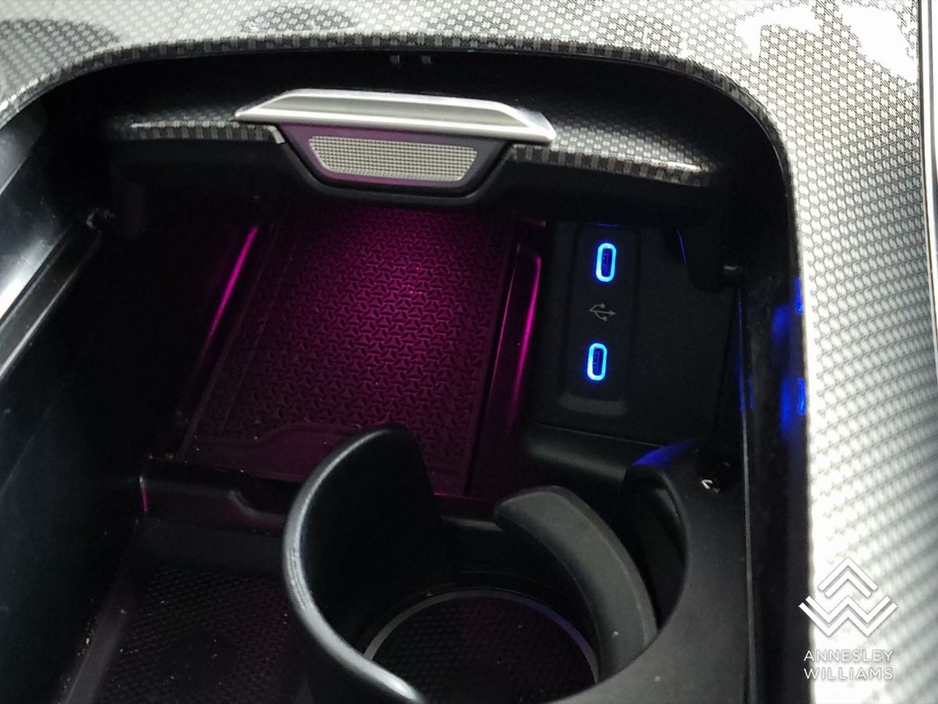 2025 Mercedes-Benz GLC Class - image 21