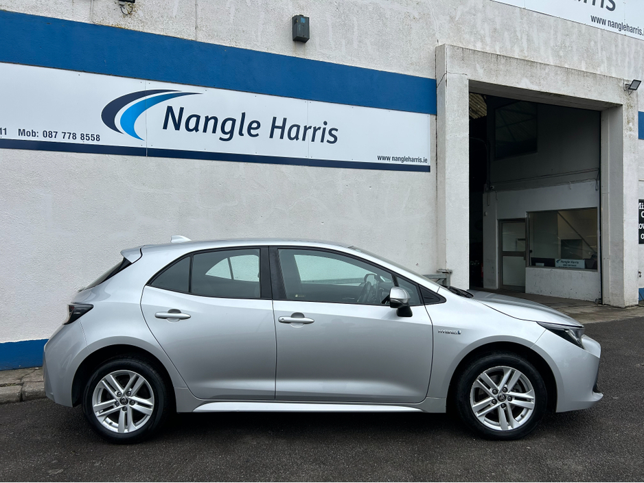 2021 Toyota Corolla HYBRID LUNA. FINANCE AVAILABLE. TRADE IN WELCOME. www.nangleharris.ie. ALL CARS CHECKED WITH MOTORCHECK.IE CALL 01 5620011 €18,900