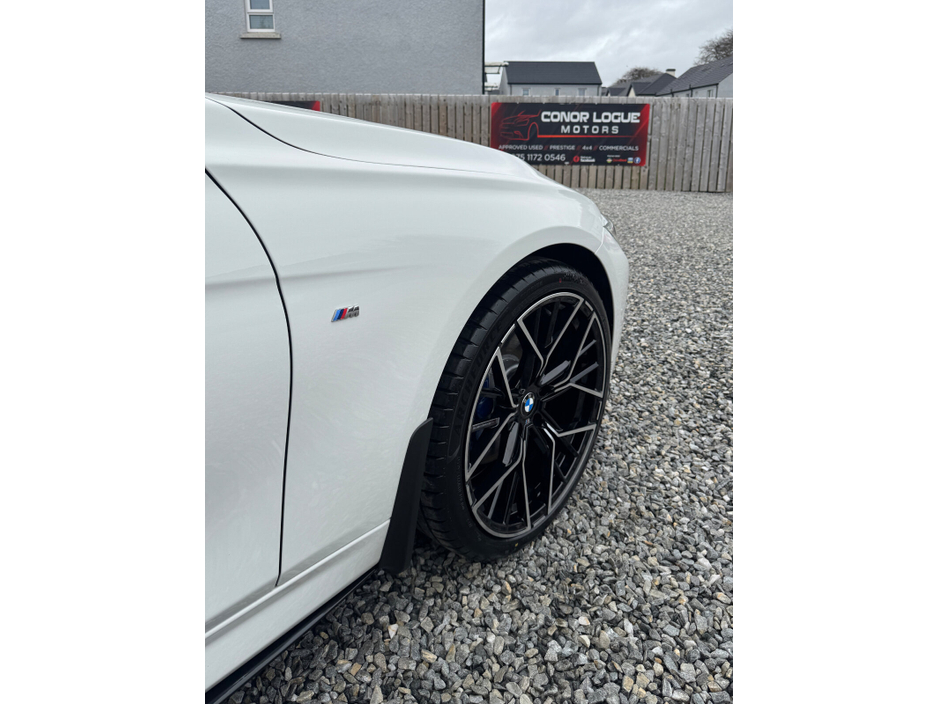 2016 BMW 3 Series - image 21