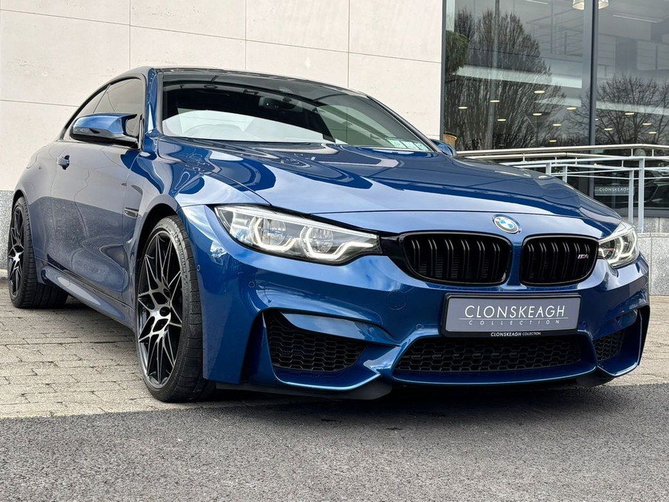 2020 BMW M4 - image 9