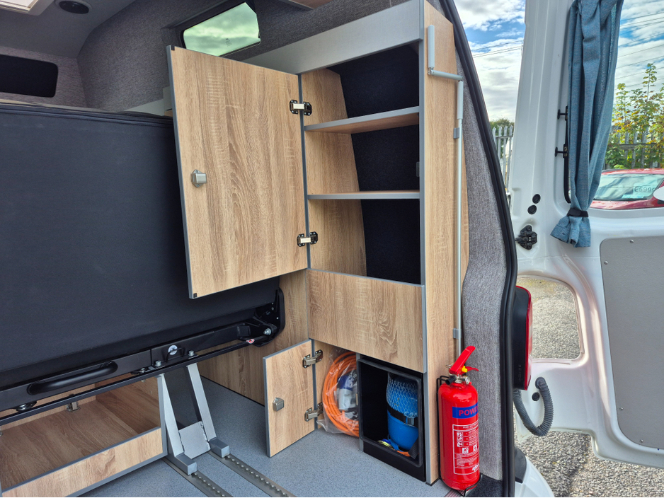 2017 Volkswagen Transporter T6 PVL 3000KG TDI 150HP D7F 5DR €54,950