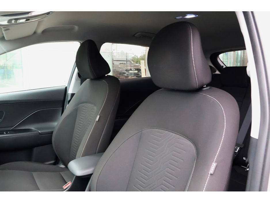 2023 Hyundai Kona - image 15