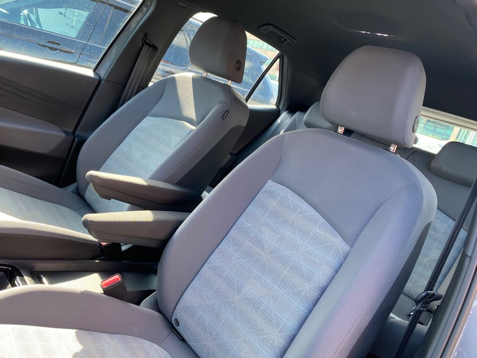 2022 Volkswagen ID.3 - image 13